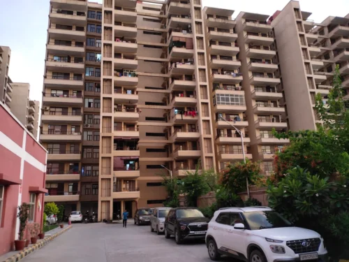 Flats in Max Heights Kundli Sonipat on main GT Road 3bhk (1870 sq ft) @ 82 lacs